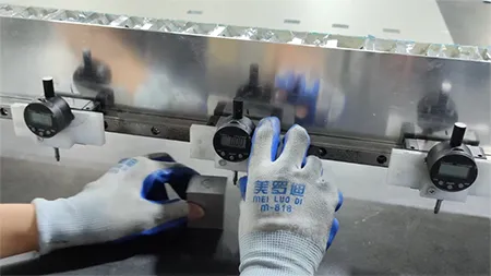 Vacuum Suction Flatness Measurement